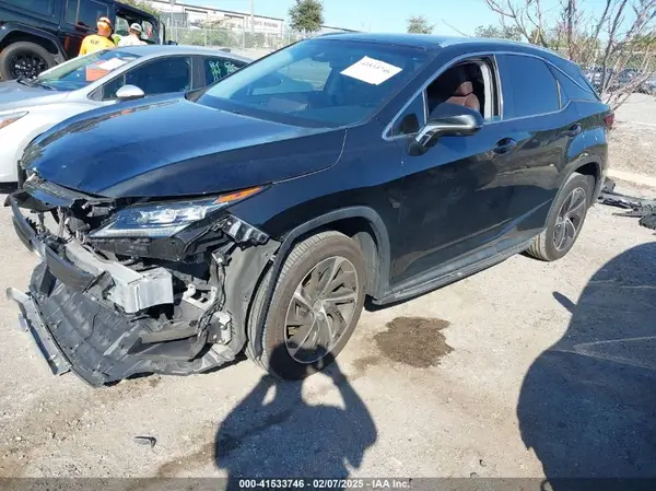2T2ZZMCA3HC068332 2017 LEXUS RX - Image 2