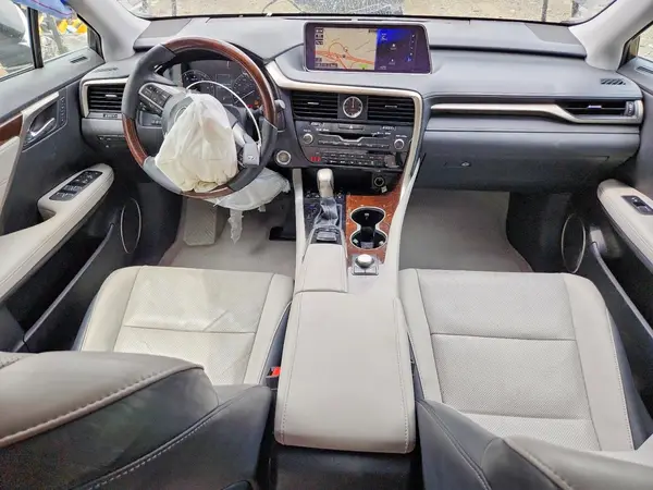 2T2ZZMCA3HC070596 2017 LEXUS RX - Image 8