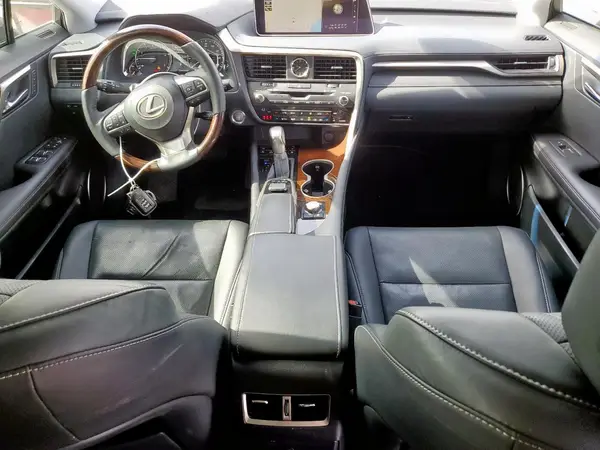 2T2ZZMCA3HC075880 2017 LEXUS RX - Image 8