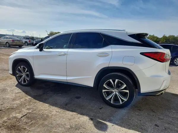 2T2ZZMCA3HC081307 2017 LEXUS RX - Image 2