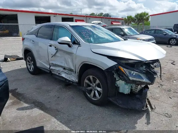 2T2ZZMCA3JC094080 2018 LEXUS RX - Image 1