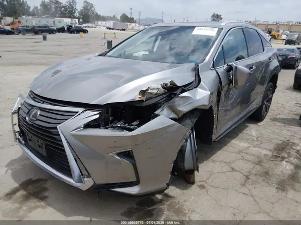 2T2ZZMCA3JC101979 2018 LEXUS RX - Image 2