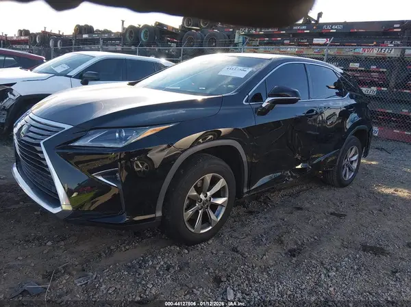 2T2ZZMCA3JC107961 2018 LEXUS RX - Image 2