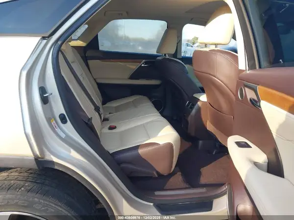 2T2ZZMCA3JC111976 2018 LEXUS RX - Image 8