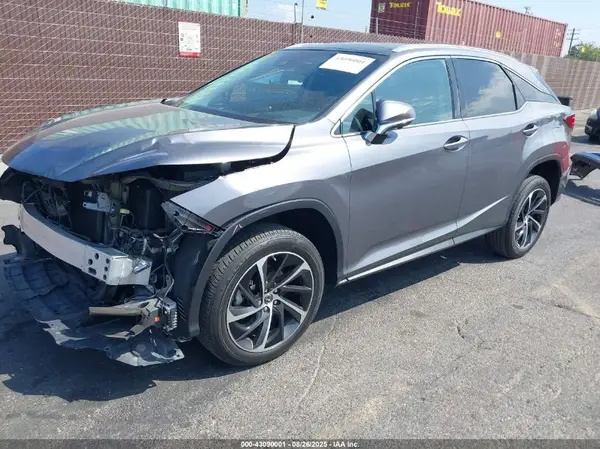 2T2ZZMCA3JC112593 2018 LEXUS RX - Image 2