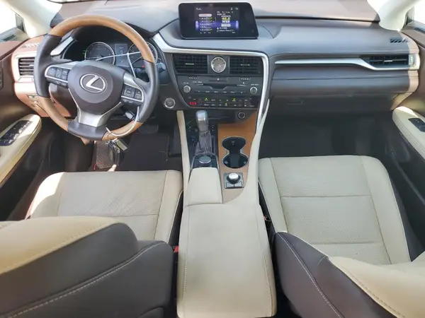 2T2ZZMCA3KC127676 2019 LEXUS RX - Image 8