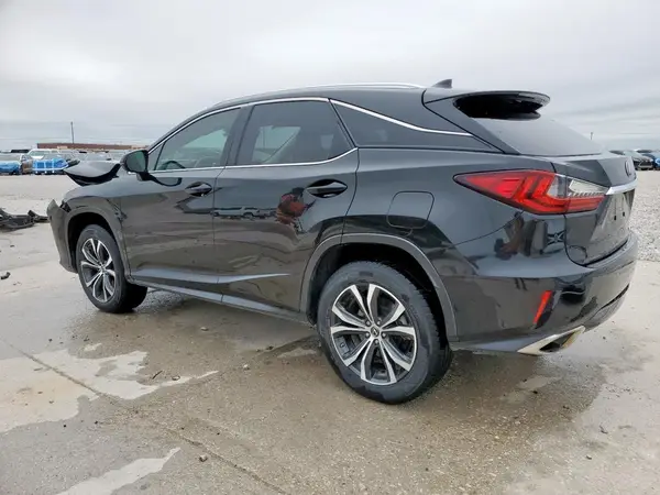 2T2ZZMCA3KC128102 2019 LEXUS RX - Image 2