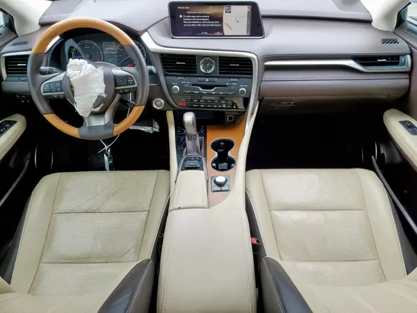 2T2ZZMCA3KC128102 2019 LEXUS RX - Image 8