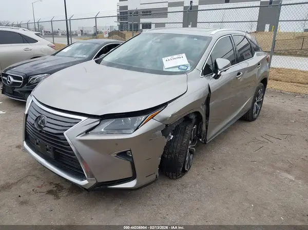 2T2ZZMCA3KC130903 2019 LEXUS RX - Image 2