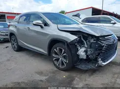 2T2ZZMCA3KC132358 2019 LEXUS RX