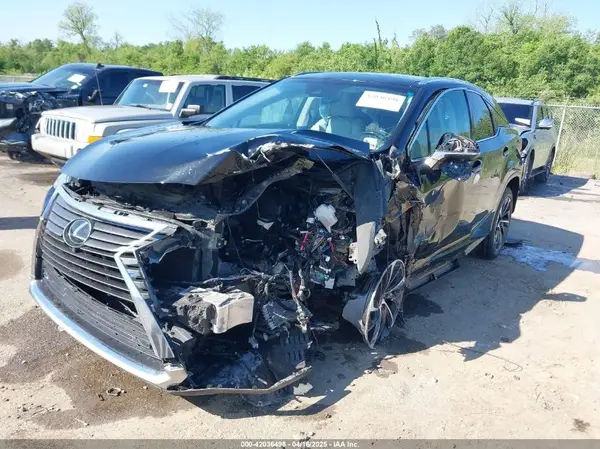 2T2ZZMCA3KC145305 2019 LEXUS RX - Image 2