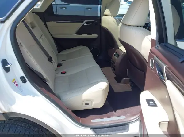 2T2ZZMCA3KC145935 2019 LEXUS RX - Image 8