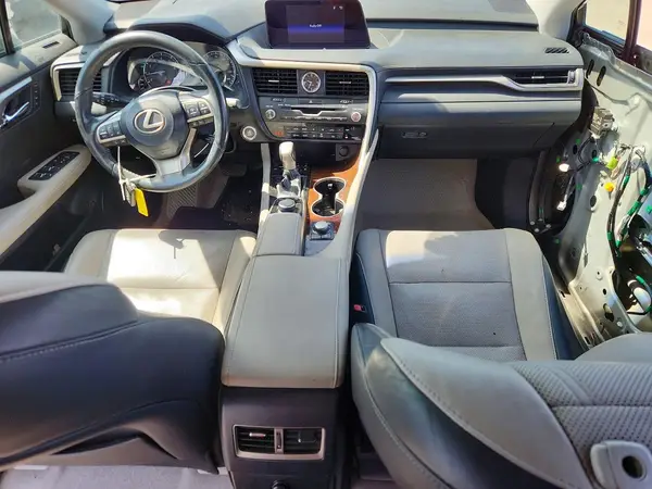 2T2ZZMCA4HC066105 2017 LEXUS RX - Image 8