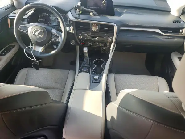 2T2ZZMCA4HC075922 2017 LEXUS RX - Image 8