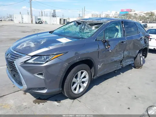 2T2ZZMCA4HC076827 2017 LEXUS RX - Image 2