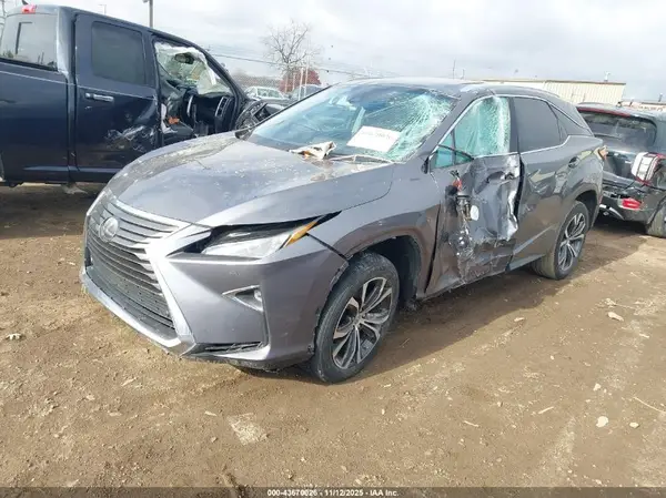 2T2ZZMCA4HC080411 2017 LEXUS RX - Image 2