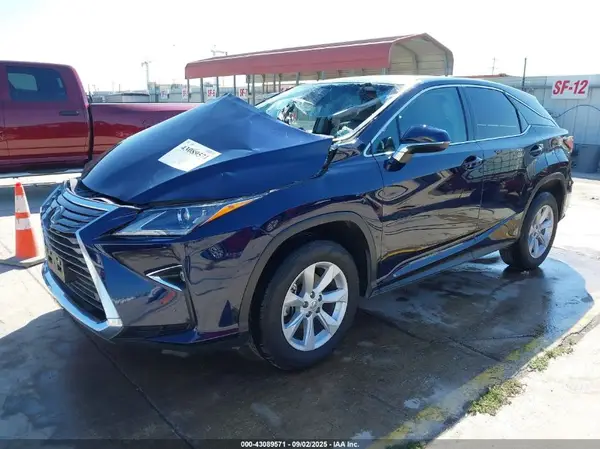 2T2ZZMCA4HC092056 2017 LEXUS RX - Image 2