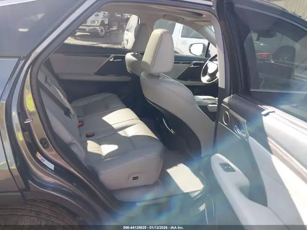 2T2ZZMCA4JC093231 2018 LEXUS RX - Image 8