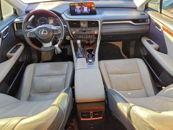 2T2ZZMCA4JC098560 2018 LEXUS RX - Image 8