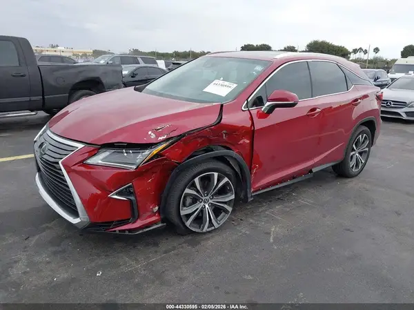 2T2ZZMCA4JC102915 2018 LEXUS RX - Image 2