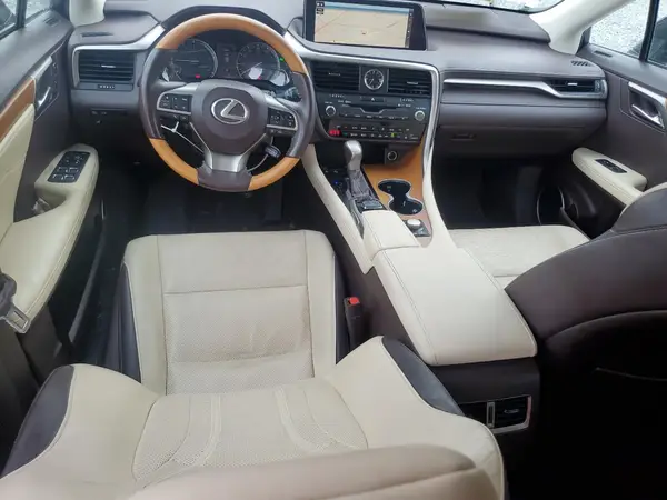 2T2ZZMCA4JC104924 2018 LEXUS RX - Image 8