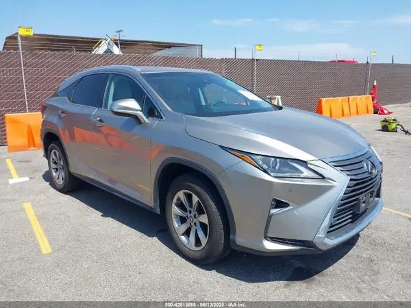 2T2ZZMCA4JC115390 2018 LEXUS RX - Image 1