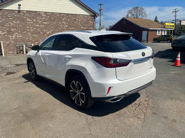 2T2ZZMCA4KC131431 2019 LEXUS RX - Image 2