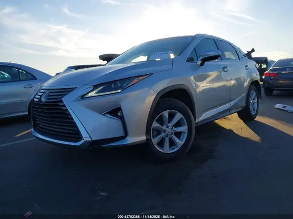 2T2ZZMCA5HC037521 2017 LEXUS RX - Image 2