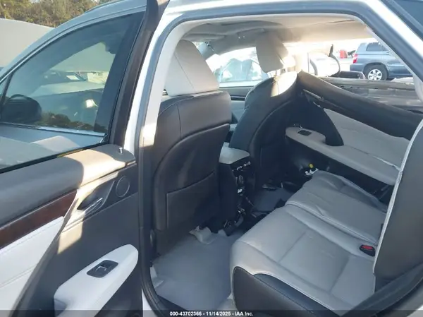2T2ZZMCA5HC037521 2017 LEXUS RX - Image 8