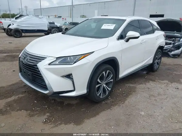 2T2ZZMCA5HC053444 2017 LEXUS RX - Image 2
