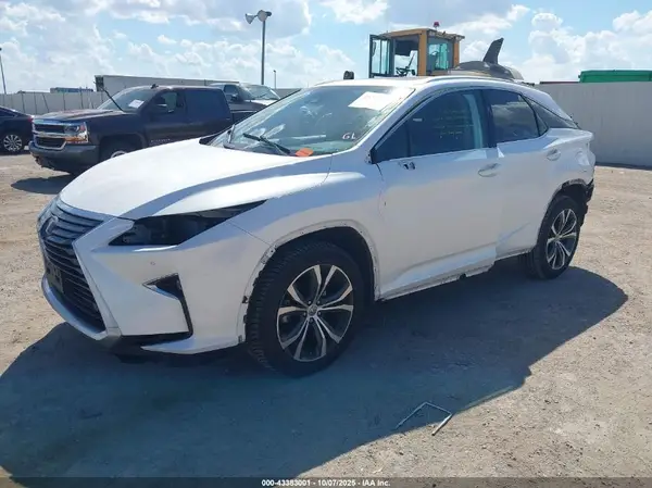 2T2ZZMCA5HC073175 2017 LEXUS RX - Image 2