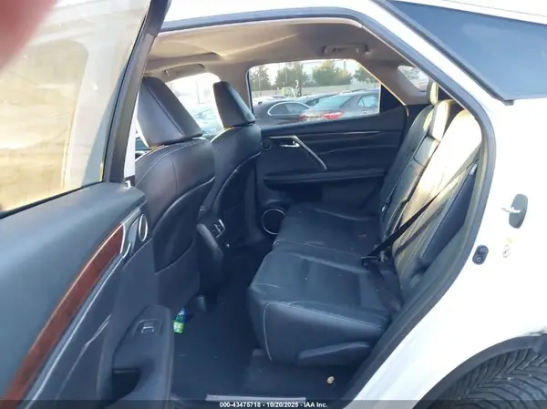 2T2ZZMCA5JC099121 2018 LEXUS RX - Image 8