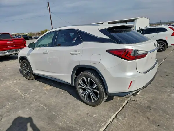 2T2ZZMCA5JC102471 2018 LEXUS RX - Image 2