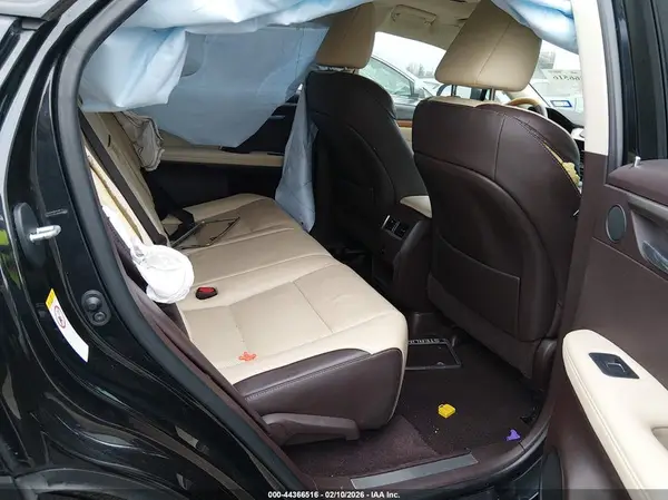 2T2ZZMCA5JC104477 2018 LEXUS RX - Image 8