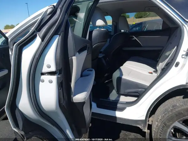 2T2ZZMCA5JC109808 2018 LEXUS RX - Image 8