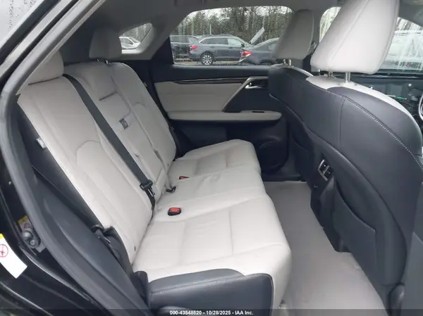 2T2ZZMCA5JC113888 2018 LEXUS RX - Image 8