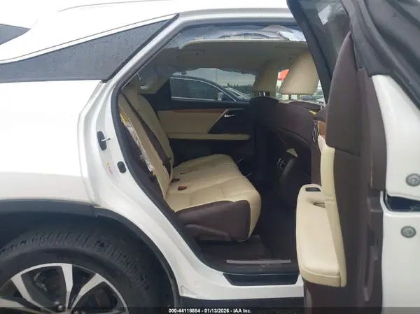 2T2ZZMCA5KC125170 2019 LEXUS RX - Image 8