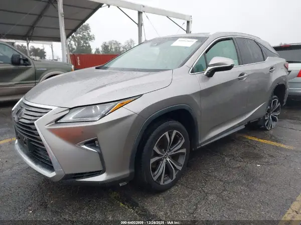 2T2ZZMCA5KC125878 2019 LEXUS RX - Image 2