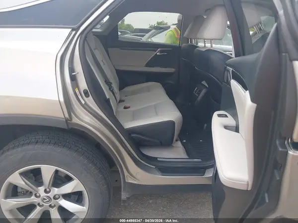 2T2ZZMCA5KC131826 2019 LEXUS RX - Image 8