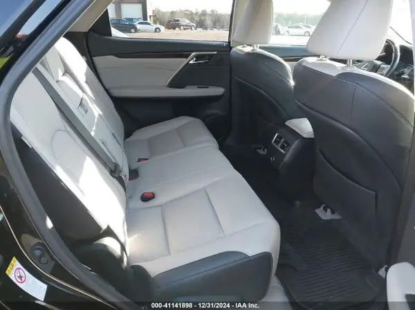 2T2ZZMCA5KC143250 2019 LEXUS RX - Image 8