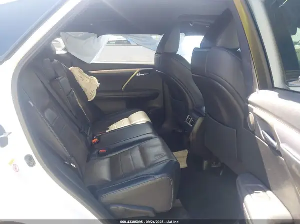 2T2ZZMCA6HC079146 2017 LEXUS RX - Image 8