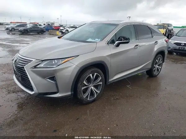 2T2ZZMCA6HC081799 2017 LEXUS RX - Image 2