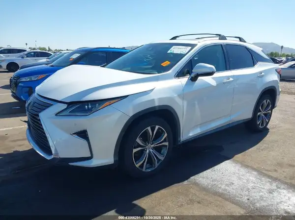 2T2ZZMCA6HC092415 2017 LEXUS RX - Image 2