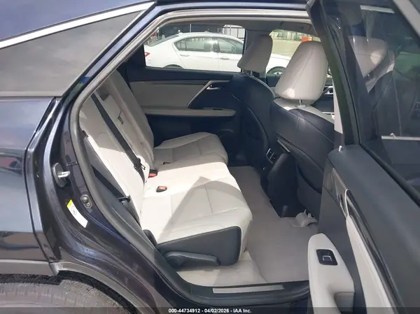 2T2ZZMCA6KC135836 2019 LEXUS RX - Image 8