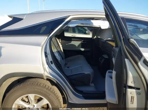 2T2ZZMCA7GC022047 2016 LEXUS RX - Image 8