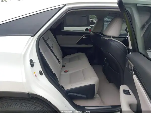 2T2ZZMCA7GC033338 2016 LEXUS RX - Image 8