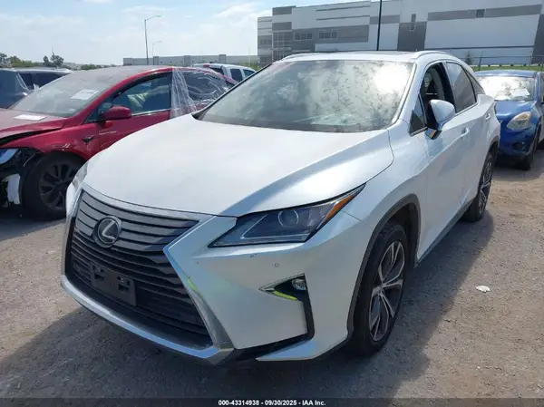 2T2ZZMCA7HC049329 2017 LEXUS RX - Image 2