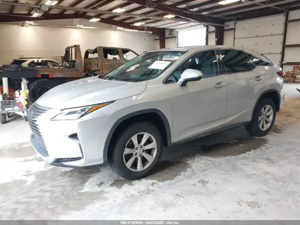 2T2ZZMCA7HC052926 2017 LEXUS RX - Image 2