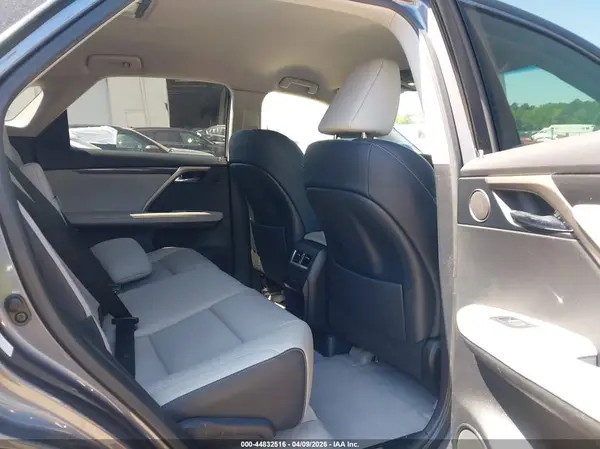 2T2ZZMCA7HC075946 2017 LEXUS RX - Image 8