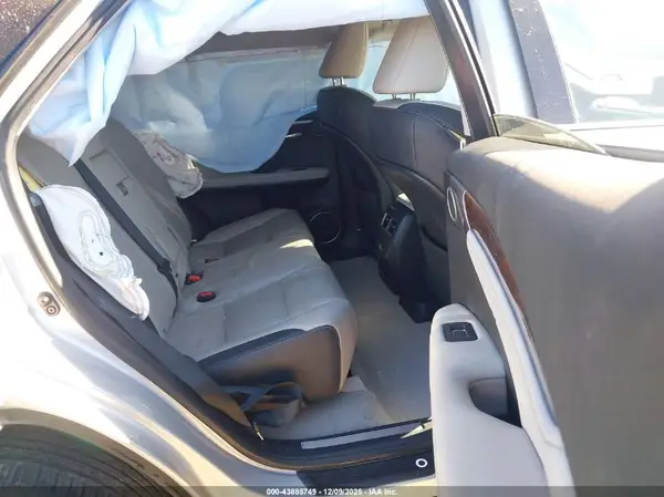 2T2ZZMCA7HC080001 2017 LEXUS RX - Image 8